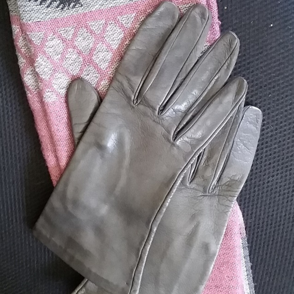 Vintage Gray, Calf Skin Gloves